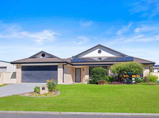 42 Abel Tasman Drive, Lake Cathie, NSW 2445