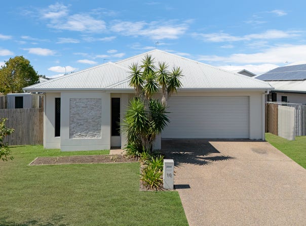16 Jarvis Street, Burdell, Qld 4818