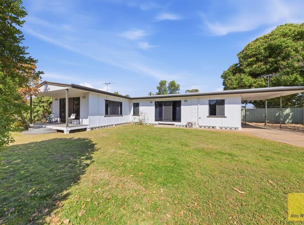 4 Racecourse Road, Emerald, Qld 4720