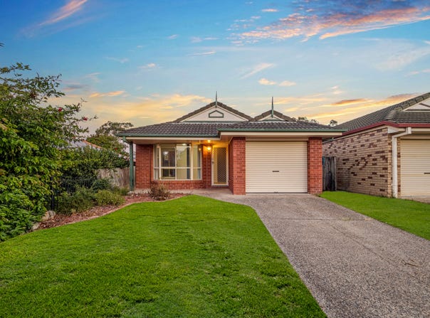 11 Bannister Place, Forest Lake, Qld 4078