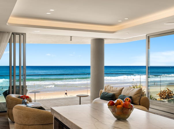 2/3519 Main Beach Parade, Main Beach, Qld 4217