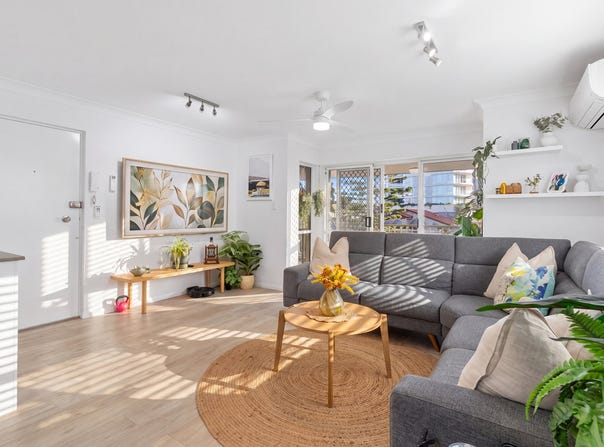 9/34 Chelsea Avenue, Broadbeach, Qld 4218