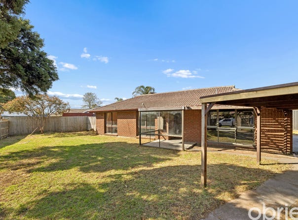 14 Arden Court, Seaford, Vic 3198