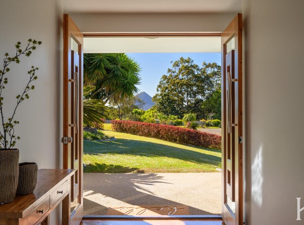 136 Black Mountain Range Road, Black Mountain, Qld 4563