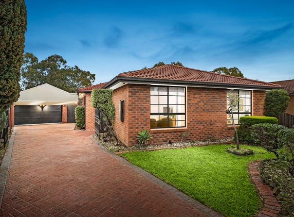 4 Gaze Court, Mill Park, Vic 3082