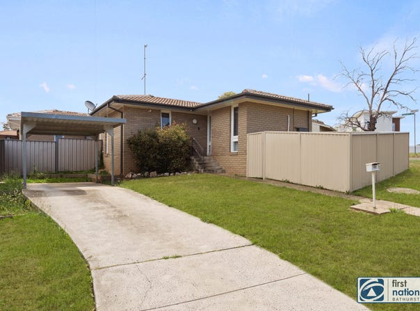 44 Havenhand Way, Mitchell, NSW 2795