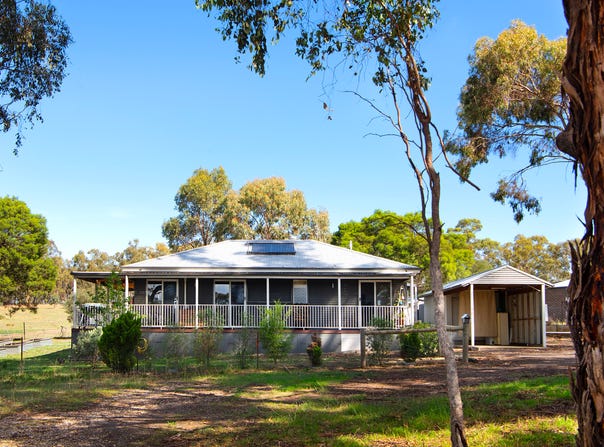 16 Palmerston Street, Newstead, Vic 3462