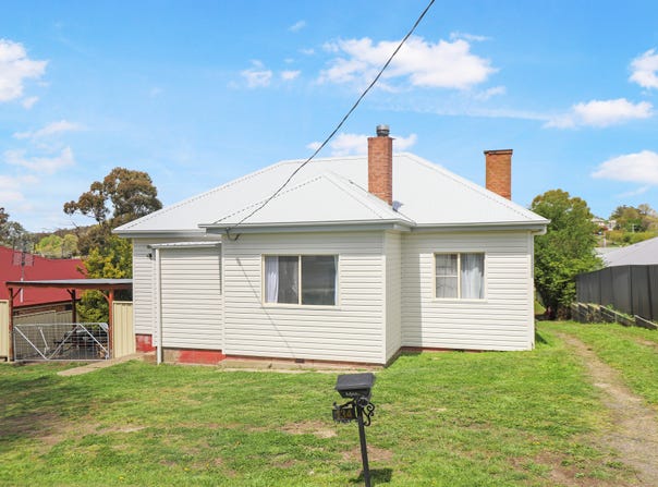 134 Curtis Street, Oberon, NSW 2787