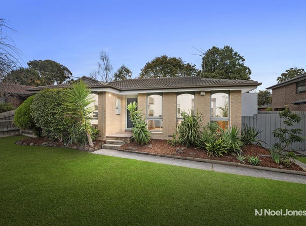 9 Chesney Drive, Ringwood, Vic 3134