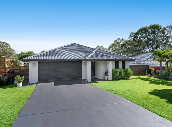 14 Amalia Street, Birkdale, Qld 4159