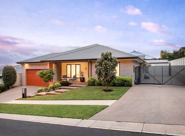 13 Ballyneal Terrace, Wodonga, Vic 3690