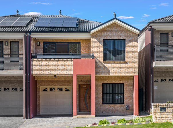 54 Pelargonium Crescent, Macquarie Fields, NSW 2564