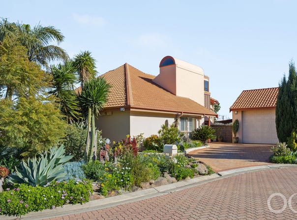 1 Azzura Court, North Haven, SA 5018