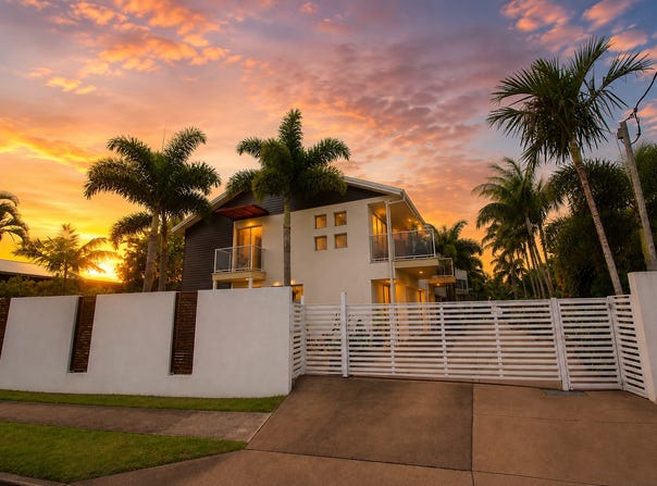 1/194 Cypress Street, Urangan, Qld 4655