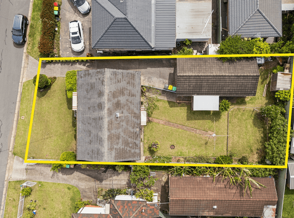 33 Gardiner Crescent, Fairfield West, NSW 2165