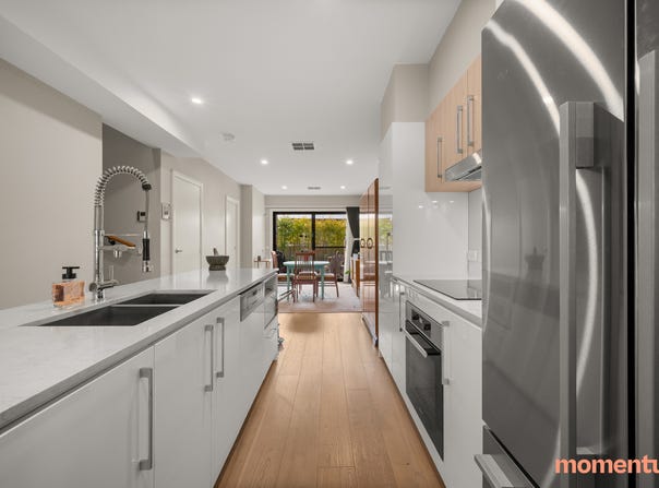 6A Colbung Street, Coombs, ACT 2611