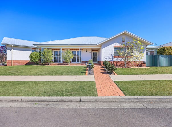 90 Grant Street, Tamworth, NSW 2340