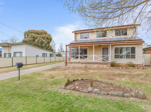 36 Carrington Avenue, Oberon, NSW 2787