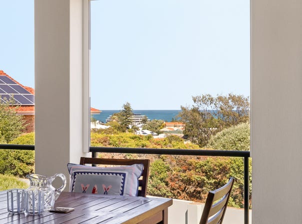 10 Jervis Way, Sorrento, WA 6020