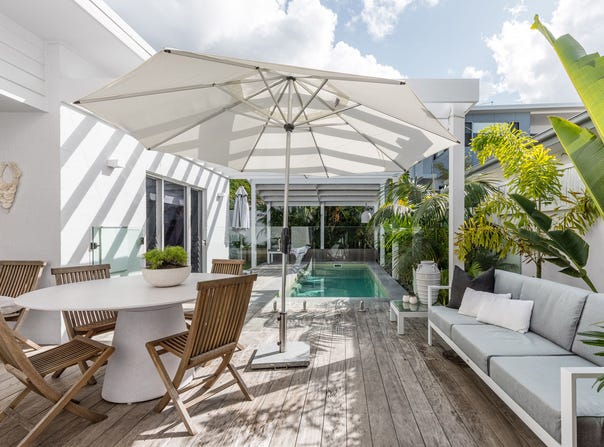 3 Oceanfront Drive, Sapphire Beach, NSW 2450