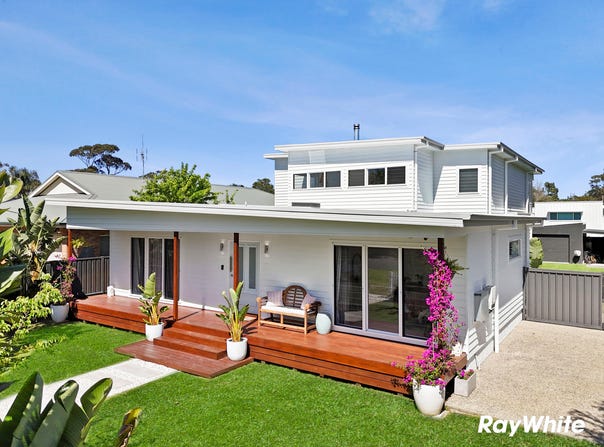 16 Clarke Street, Broulee, NSW 2537