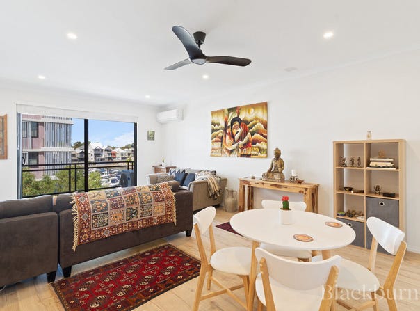 8/10 Marina Drive, Ascot, WA 6104