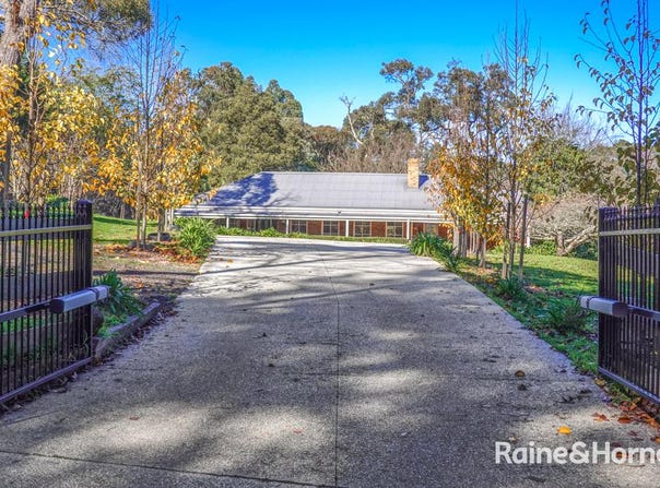 50 Outawood Rise, Gisborne, Vic 3437