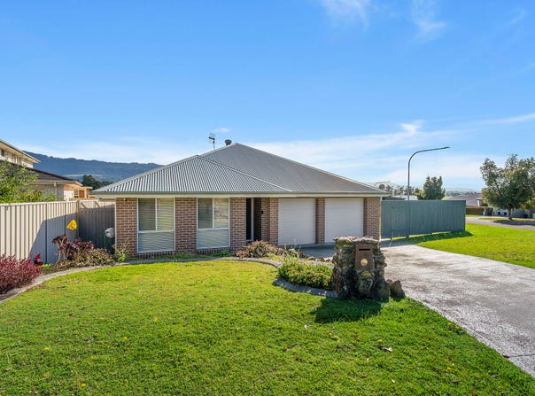 5 Banool Circuit, Bomaderry, NSW 2541