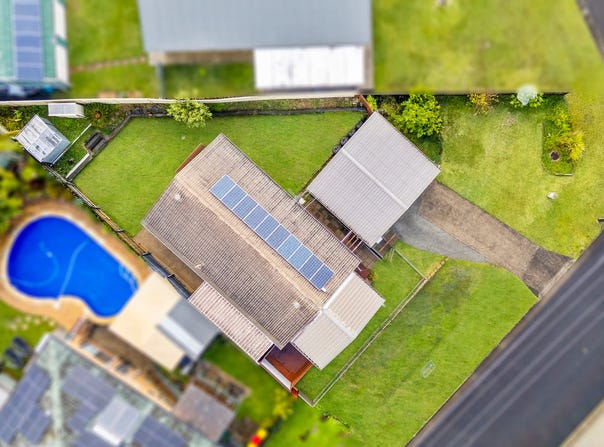 4 Sunnybay Drive, Birkdale, Qld 4159