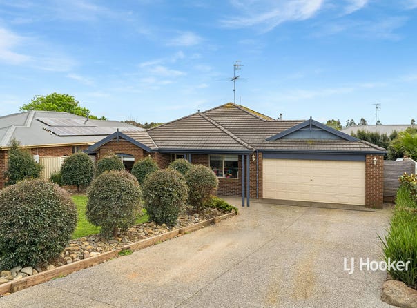 94 Cottage Crescent, Kilmore, Vic 3764
