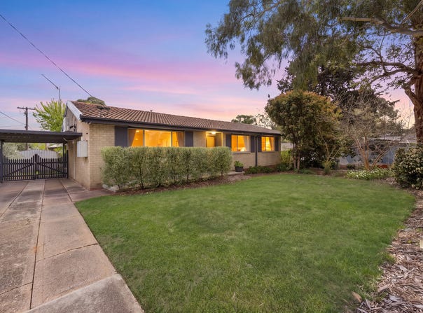 7 Hervey Place, Wanniassa, ACT 2903