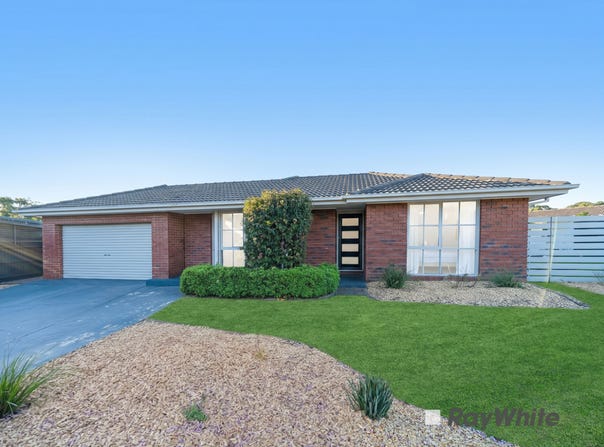 4 Monterey Court, Narre Warren, Vic 3805