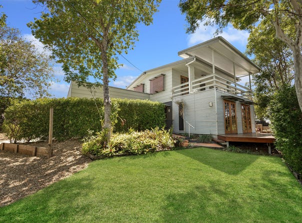 32 Mars Crescent, Telina, Qld 4680