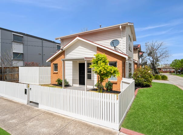 24 Balliang Street, South Geelong, Vic 3220