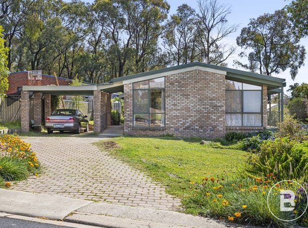 9 Coobah Court, Maryborough, Vic 3465