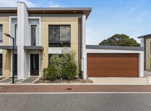 30/22 Rinaldo Crescent, Coolbellup, WA 6163