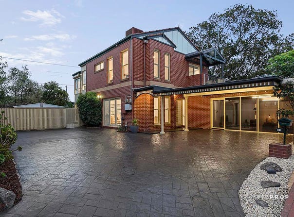 21 Zoe Circuit, Northcote, Vic 3070