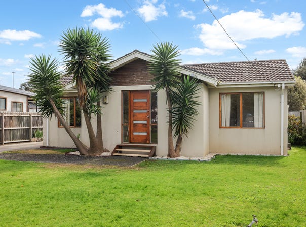 27 Phillip Island Road, Newhaven, Vic 3925