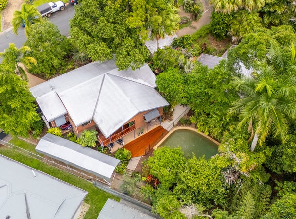 98 Mansfield Street, Earlville, Qld 4870