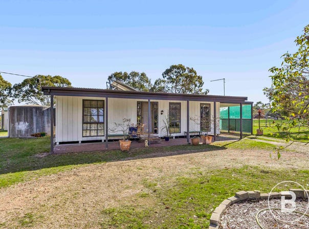 5 Fairview Drive, Clunes, Vic 3370