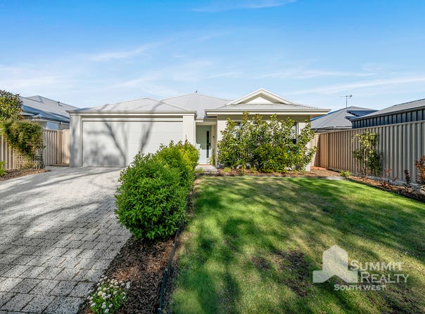4 Karnet Link, Dalyellup, WA 6230