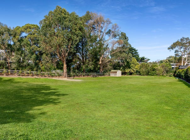 5 Young Street, Flinders, Vic 3929