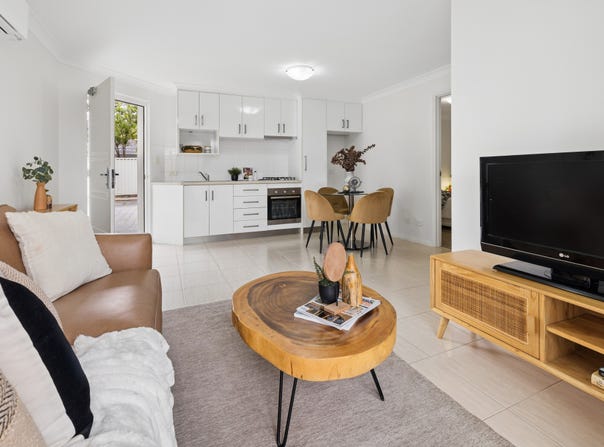 7/7 Goldsmith Road, Spearwood, WA 6163