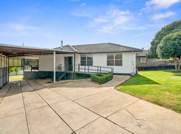 16 Niela Cres, Myrtleford, Vic 3737