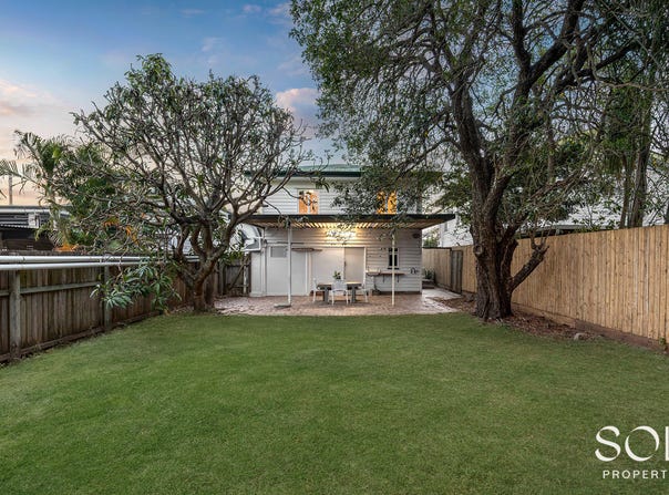 19 Charlie Street, Zillmere, Qld 4034