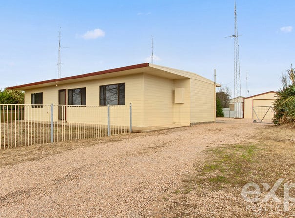 10 Bartlett Street, Moonta Bay, SA 5558