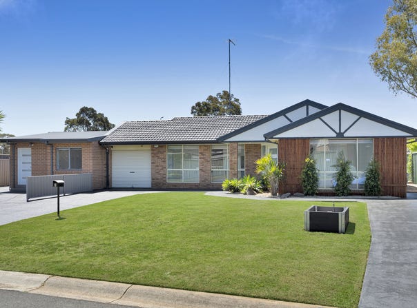 1 & 1A Francisco Crescent, Rosemeadow, NSW 2560