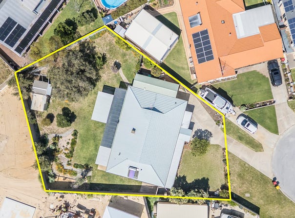 3 Fulwell Court, Yanchep, WA 6035