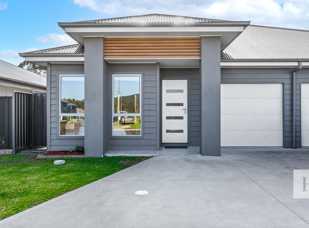 2/36 Iluka Boulevard, Forster, NSW 2428