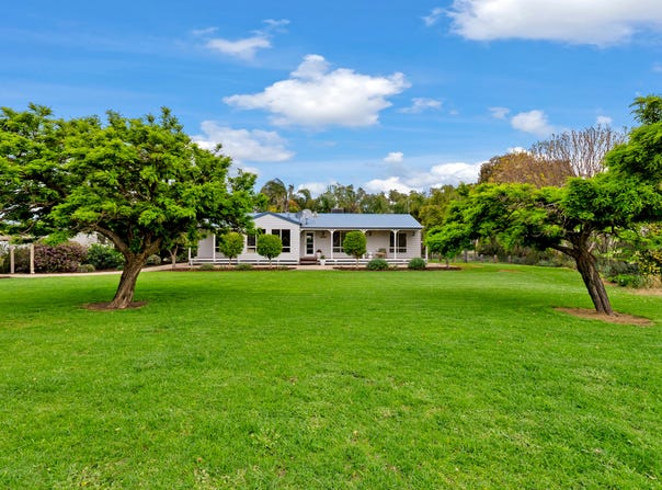 108 Little Murray Weir Road, Castle Donnington, Vic 3585